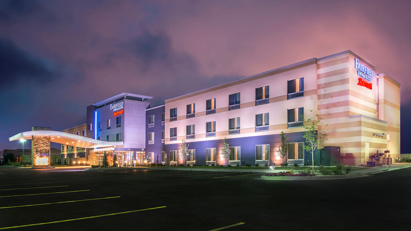 twftw-exterior-0002-hor-wide Recognizing an opportunity in the lack of Marriott-branded accommodations in the area, Pennbridge developed the 92-room Fairfield Inn & Suites in Twin Falls, ID, which opened its doors in June 2014. Situated near the scenic Shoshone Falls, this hotel is among the first to feature the innovative “generation 4” design… Continue Reading..